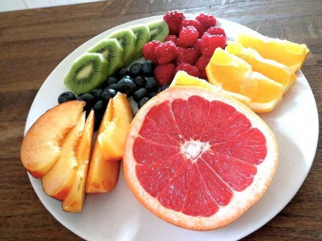 fruits and berries for your favorite diet